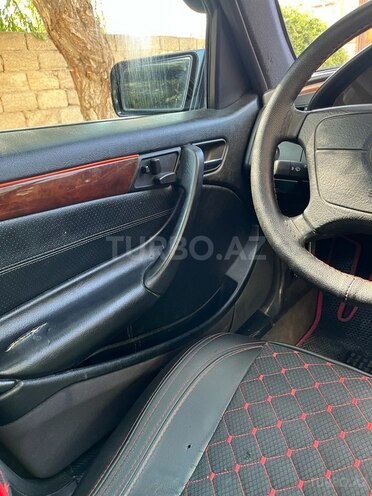 Mercedes C 230 1999, 290,000 km - 2.3 l - Bakı