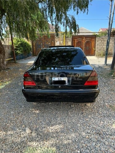 Mercedes C 230 1999, 290,000 km - 2.3 l - Bakı