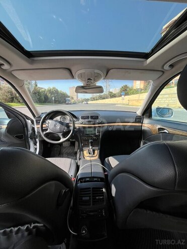 Mercedes E 350 2006, 130,000 km - 3.5 l - Bakı