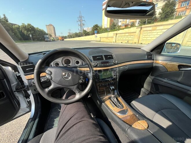 Mercedes E 350 2006, 130,000 km - 3.5 l - Bakı