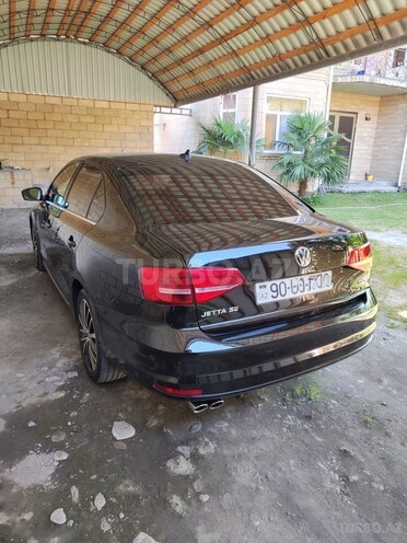 Volkswagen Jetta 2015, 135,500 km - 1.8 l - Balakən