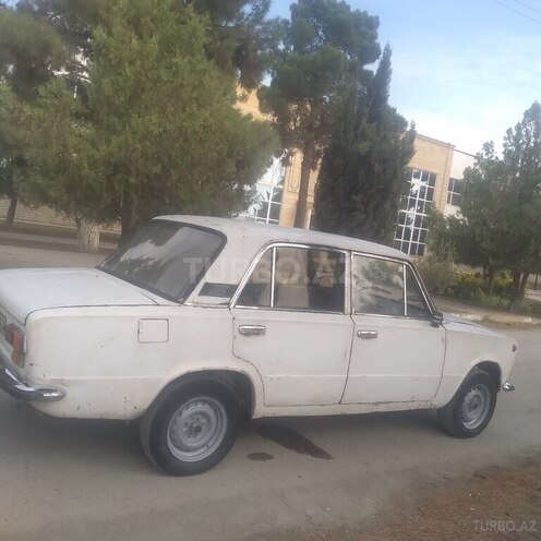 LADA (VAZ) 21011 1980, 24,800 km - 0.2 l - Salyan