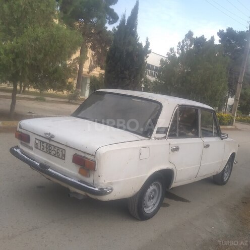 LADA (VAZ) 21011 1980, 24,800 km - 0.2 l - Salyan