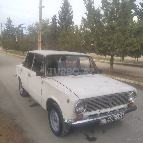 LADA (VAZ) 21011 1980, 24,800 km - 0.2 l - Salyan