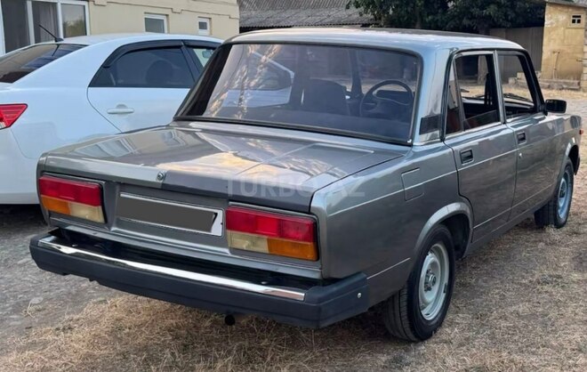 LADA (VAZ) 2107 2010, 585,858 km - 1.6 л - Bakı