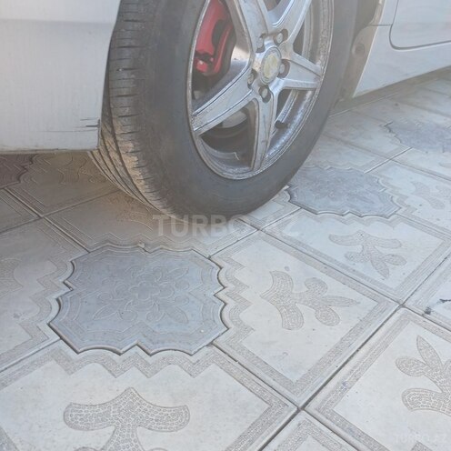 Toyota Prius 2014, 110,000 km - 1.8 л - Bakı