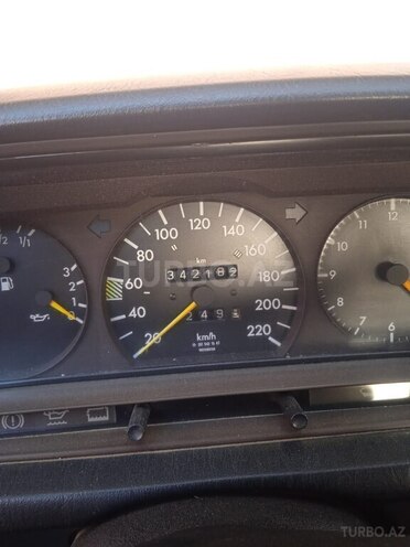 Mercedes 190 1991, 342,182 km - 1.8 l - Bakı