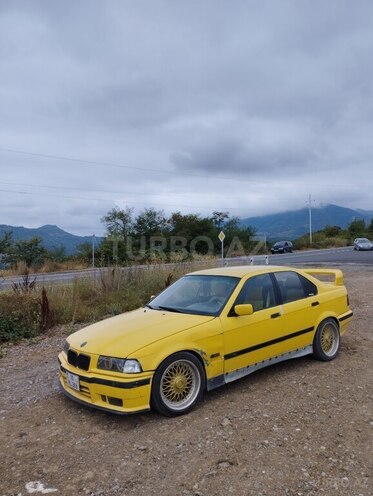 BMW 320 1995, 500,000 km - 2.0 l - 