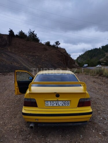 BMW 320 1995, 500,000 km - 2.0 l - 