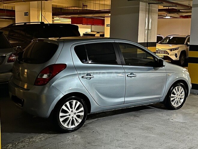 Hyundai i20 2009, 130,500 km - 1.6 l - Bakı