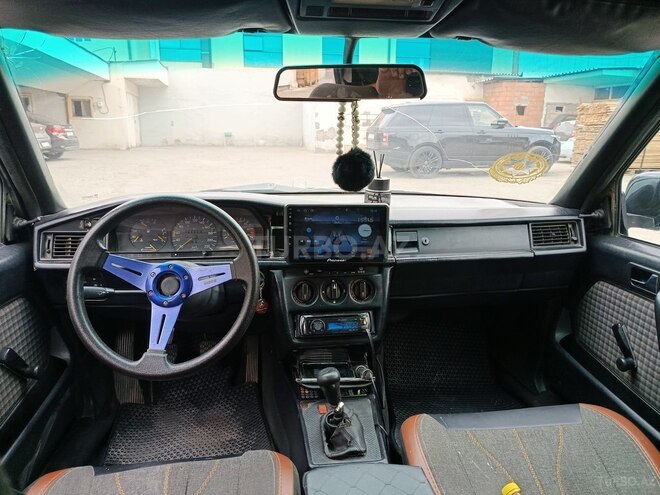 Mercedes 190 1990, 266,580 km - 2.0 l - Gəncə