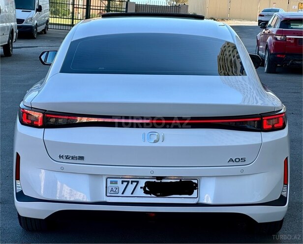 Changan Qiyuan A05 2024, 7,300 km - 1.5 л - Bakı