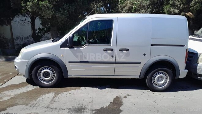 Ford Tourneo Connect 2012, 390,000 km - 1.8 л - Naxçıvan