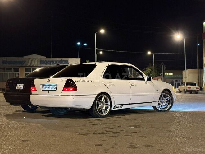 Mercedes C 180 1995, 500,000 km - 1.8 л - Qusar