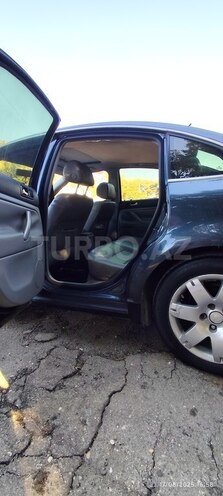 Volkswagen Passat 2004, 359,000 km - 1.8 l - Bakı