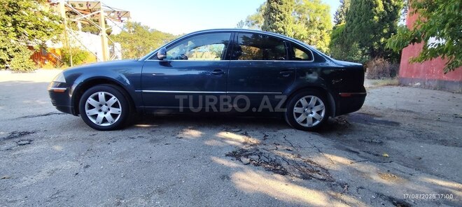 Volkswagen Passat 2004, 359,000 km - 1.8 l - Bakı