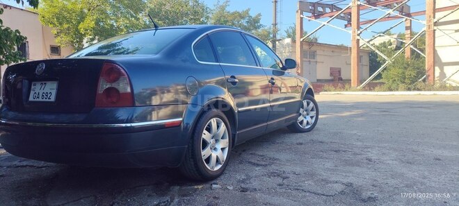 Volkswagen Passat 2004, 359,000 km - 1.8 l - Bakı