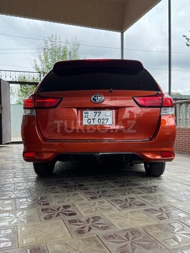 Toyota Corolla Fielder 2015, 188,000 km - 1.5 l - Bakı