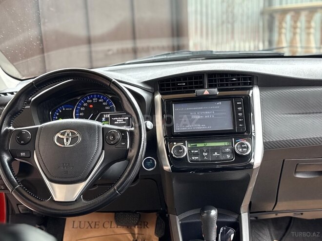 Toyota Corolla Fielder 2015, 188,000 km - 1.5 l - Bakı