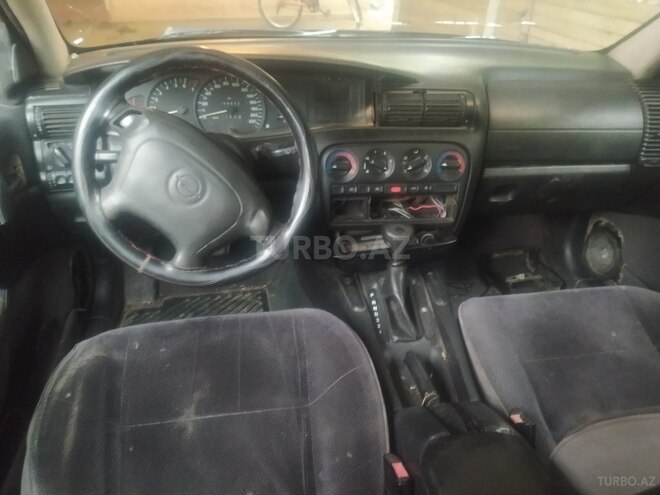 Opel Omega 1995, 299,999 km - 2.0 l - Goranboy