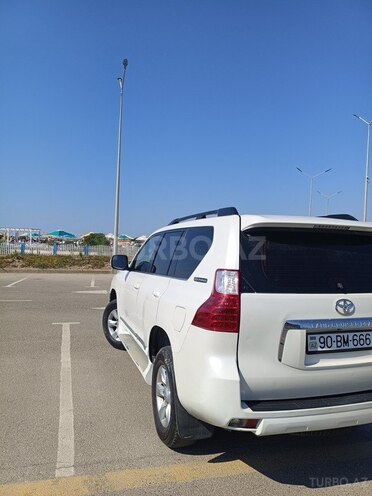 Toyota Land Cruiser Prado 2012, 221,000 km - 2.7 л - Bakı