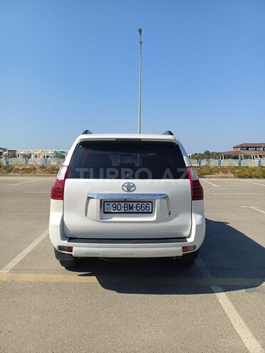 Toyota Land Cruiser Prado 2012, 221,000 km - 2.7 л - Bakı
