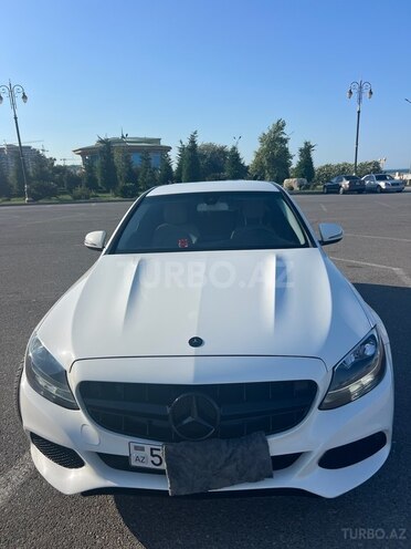 Mercedes C 300 2015, 146,000 km - 3.0 л - Sumqayıt