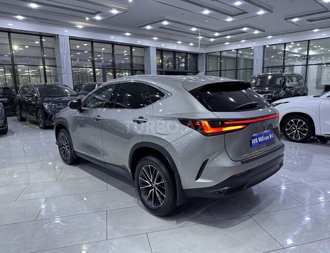 Lexus NX 350h 2023, 27,500 km - 2.5 l - Bakı