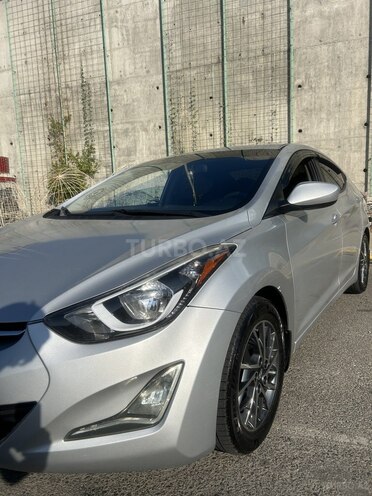 Hyundai Elantra 2015, 113,586 km - 1.8 л - Bakı