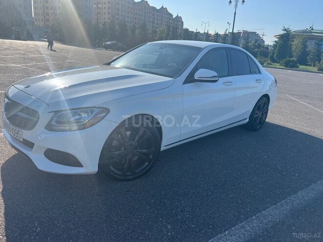 Mercedes C 300 2015, 146,000 km - 3.0 л - Sumqayıt
