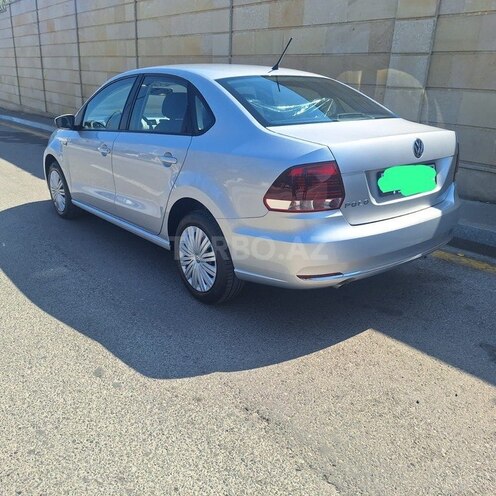 Volkswagen Polo 2019, 380,000 km - 1.6 l - Bakı