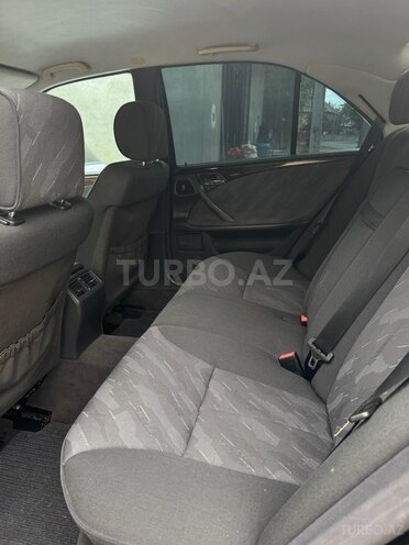 Mercedes E 200 2001, 215,000 km - 2.0 л - Lənkəran