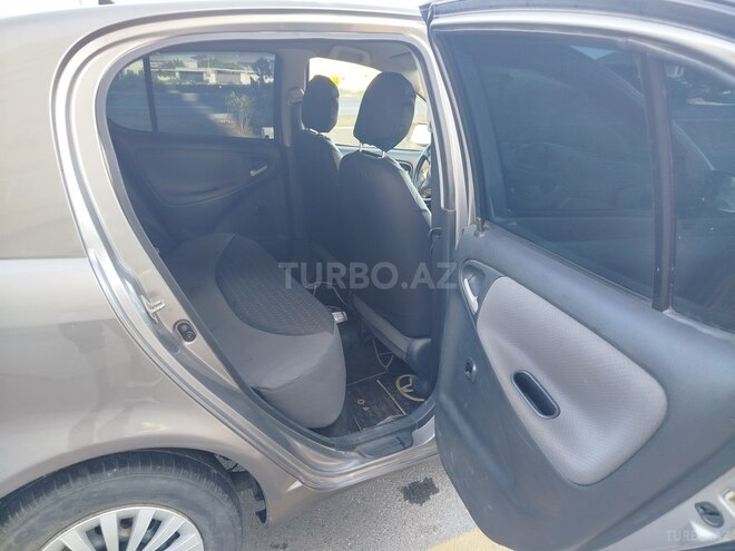 Toyota Vitz 2004, 282,931 km - 1.0 l - Bakı