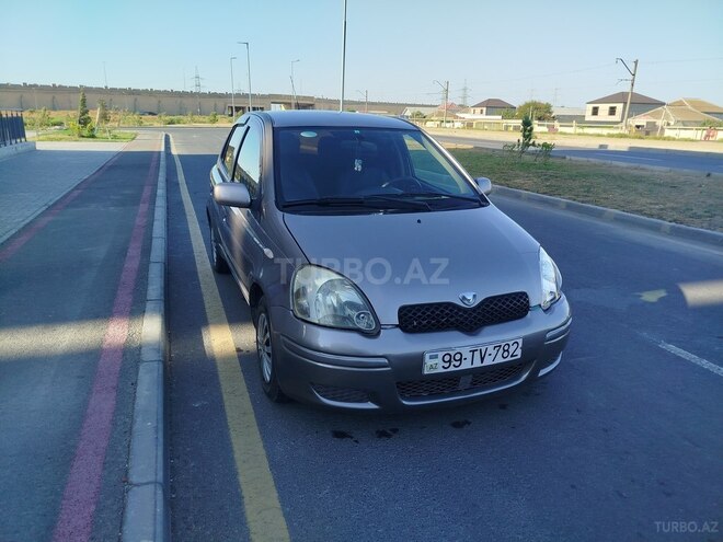 Toyota Vitz 2004, 282,931 km - 1.0 l - Bakı