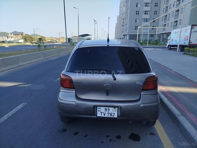 Toyota Vitz 2004, 282,931 km - 1.0 l - Bakı