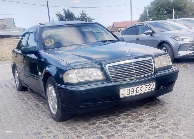 Mercedes C 180 1998, 569,019 km - 1.8 l - Qusar