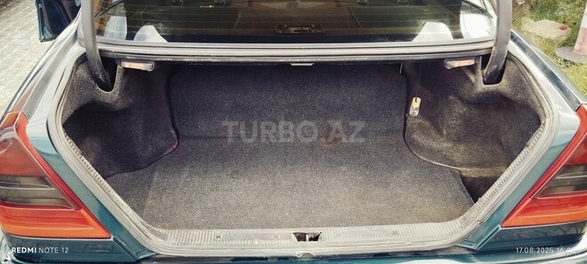 Mercedes C 180 1998, 569,019 km - 1.8 l - Qusar