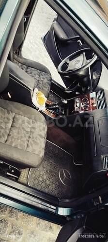 Mercedes C 180 1998, 569,019 km - 1.8 l - Qusar