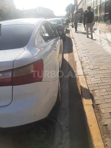 Kia Rio 2012, 205,000 km - 1.4 l - Sumqayıt