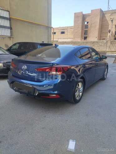 Hyundai Elantra 2019, 83,900 km - 2.0 l - Bakı