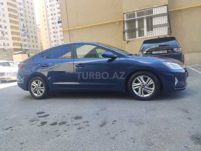 Hyundai Elantra 2019, 83,900 km - 2.0 l - Bakı