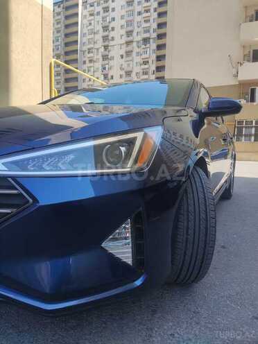 Hyundai Elantra 2019, 83,900 km - 2.0 l - Bakı