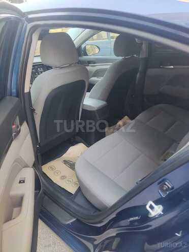 Hyundai Elantra 2019, 83,900 km - 2.0 l - Bakı
