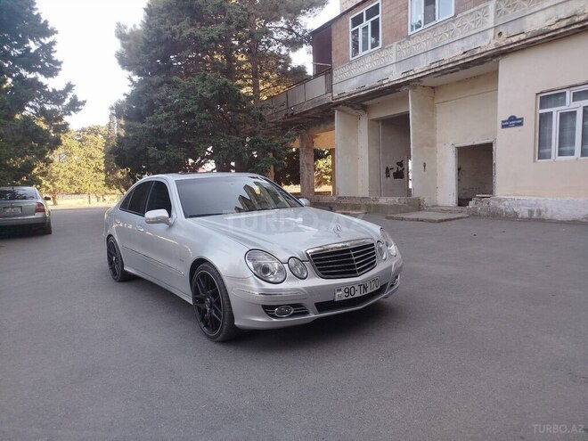 Mercedes E 300 2006, 320,000 km - 3.0 l - Bakı