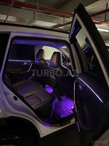 Toyota RAV4 2021, 52,100 km - 2.0 л - Bakı