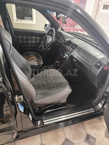 Mercedes C 280 1995, 420,000 km - 2.8 л - Gəncə