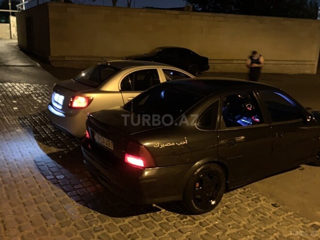 Opel Vectra 2000, 460,000 km - 2.0 l - Bakı