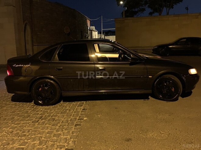Opel Vectra 2000, 460,000 km - 2.0 l - Bakı