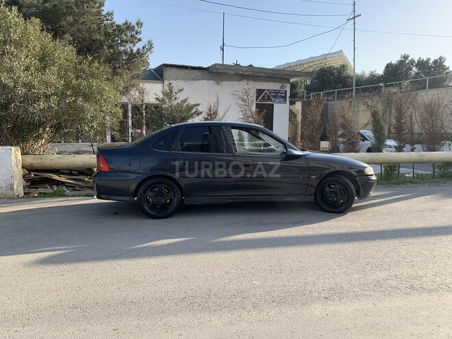 Opel Vectra 2000, 460,000 km - 2.0 l - Bakı