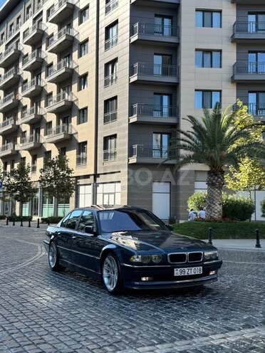 BMW 740 1998, 327,000 km - 4.4 l - Bakı